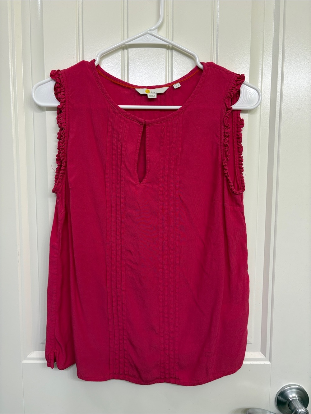 Boden Sleeveless Pintuck Blouse - Fuchsia Pink